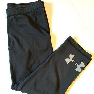 Under Armour Cropped Leggings Size Small